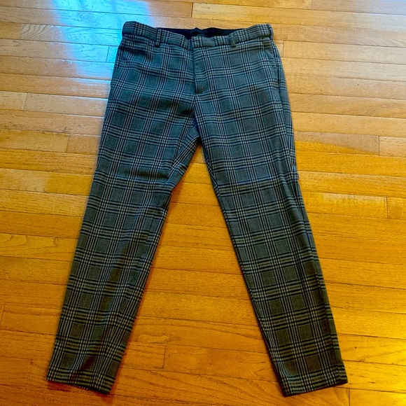 H&M Brown Plaid Skinny Pants. EUC. 33x30 or 33x32. See measurements in pictures - Picture 1 of 5